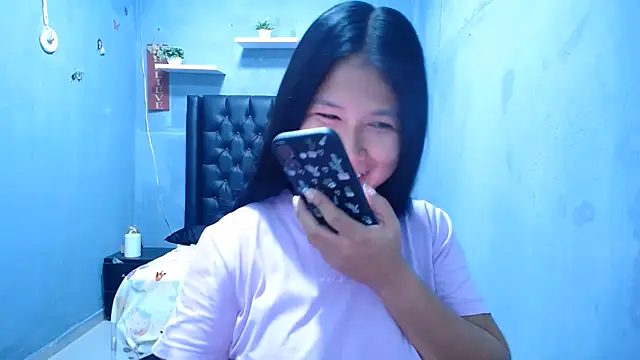 Snapshot of Letty_Plugxo chatting on 06/12/26, 03:33 Letty Plugxo online show from 06/12/26, 03:33