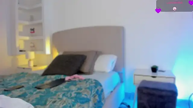 Snapshot of Ammy_xx chatting on 10/03/25, 07:33 Ammy xx online show from 10/03/25, 07:33