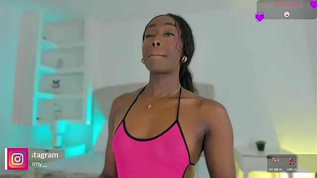 Snapshot of Ammy_xx chatting on 11/25/25, 07:47 Ammy xx online show from 11/25/25, 07:47