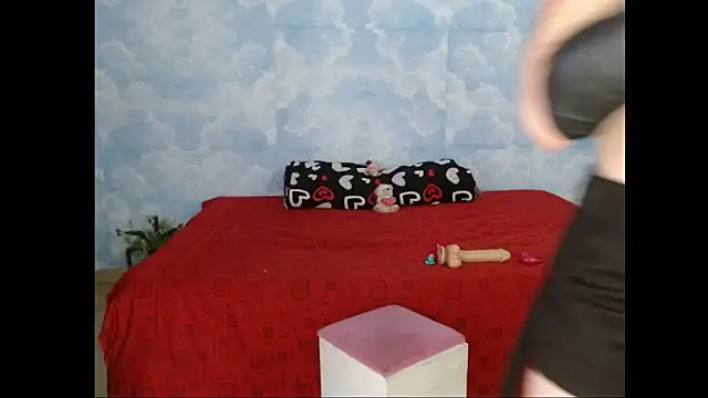 Snapshot of Valerii_Gil chatting on 12/02/25, 10:05 Valerii Gil online show from 12/02/25, 10:05