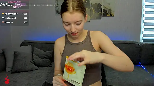 Snapshot of Drive-Crazy- chatting on 02/16/25, 04:31 Drive-Crazy- online show from 02/16/25, 04:31