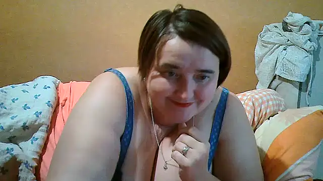 Snapshot of Liluboobs chatting on 10/03/25, 06:43 Liluboobs online show from 10/03/25, 06:43