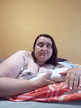 Snapshot of Liluboobs chatting on 05/21/26, 06:31 Liluboobs online show from 05/21/26, 06:31