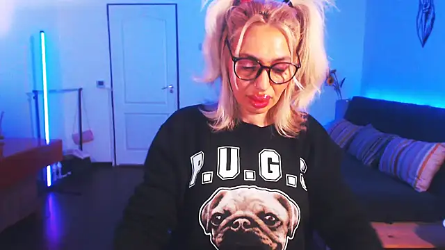 beauty chl0e online show from 01/02/25, 09:18