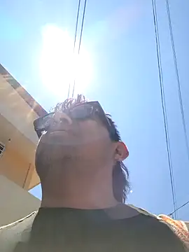 GusssHOT online show from 04/02/26, 05:54