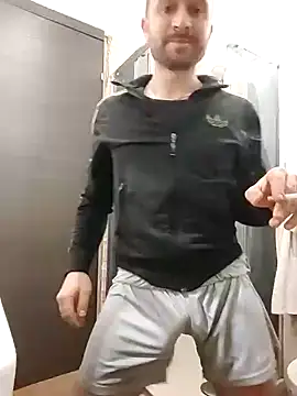 Snapshot of gilera250s chatting on 01/29/25, 08:56 gilera250s online show from 01/29/25, 08:56