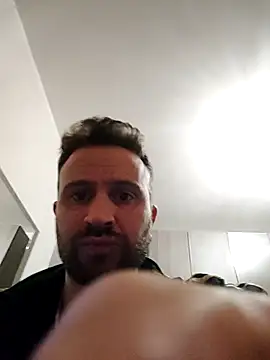 Snapshot of gilera250s chatting on 02/12/25, 08:40 gilera250s online show from 02/12/25, 08:40