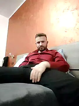 Snapshot of gilera250s chatting on 02/18/25, 04:37 gilera250s online show from 02/18/25, 04:37