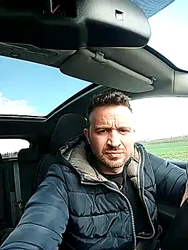 Snapshot of gilera250s chatting on 03/16/25, 01:38 gilera250s online show from 03/16/25, 01:38