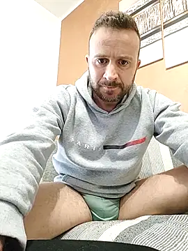 Snapshot of gilera250s chatting on 05/01/26, 07:46 gilera250s online show from 05/01/26, 07:46