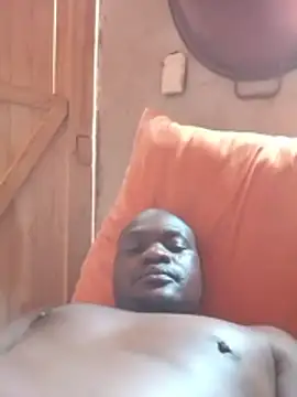 tonniii33 online show from 02/03/26, 01:16