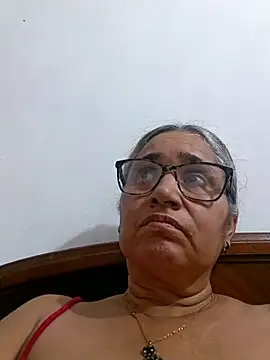  candi online show from 12/20/25, 01:12