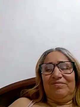  candi online show from 12/21/25, 02:08