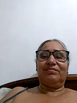  candi online show from 04/09/26, 04:12