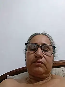  candi online show from 05/14/26, 04:52