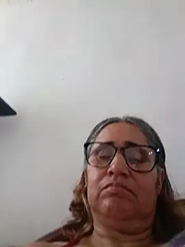  candi online show from 05/25/26, 03:51