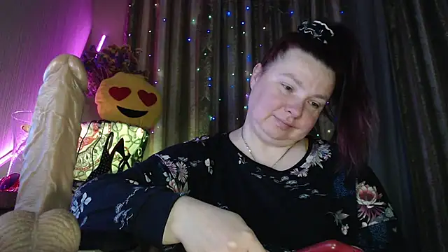 amorelara online show from 05/19/26, 05:58