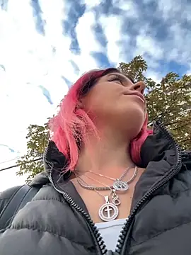 RiriRoseey online show from 10/23/25, 06:34