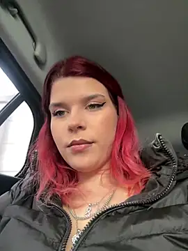 Snapshot of RiriRoseey chatting on 01/10/26, 09:00 RiriRoseey online show from 01/10/26, 09:00