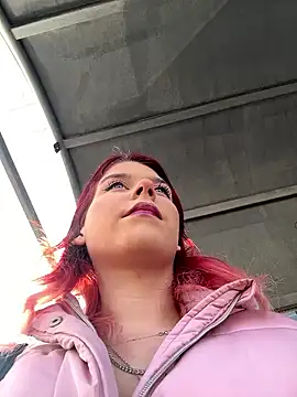 Snapshot of RiriRoseey chatting on 01/17/26, 09:03 RiriRoseey online show from 01/17/26, 09:03