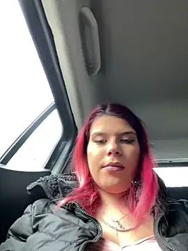 Snapshot of RiriRoseey chatting on 02/04/26, 08:42 RiriRoseey online show from 02/04/26, 08:42