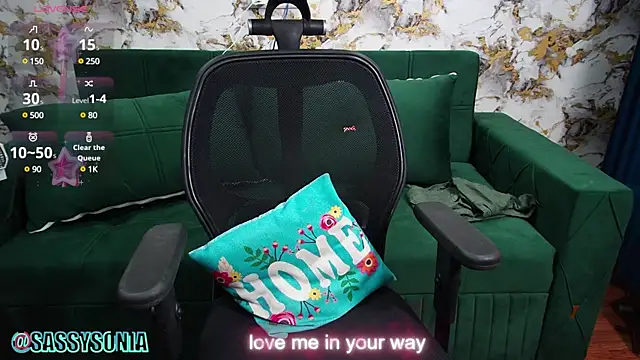 Snapshot of sassysonia chatting on 01/14/25, 12:14 sassysonia online show from 01/14/25, 12:14