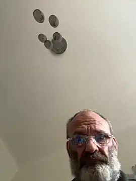 Shyboy817 online show from 11/04/25, 02:16