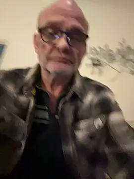 Shyboy817 online show from 04/07/26, 02:23