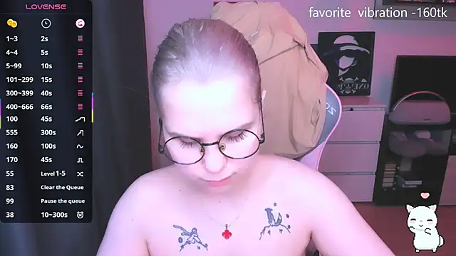 Snapshot of miray_kuriyama123 chatting on 12/13/25, 07:53 miray kuriyama123 online show from 12/13/25, 07:53