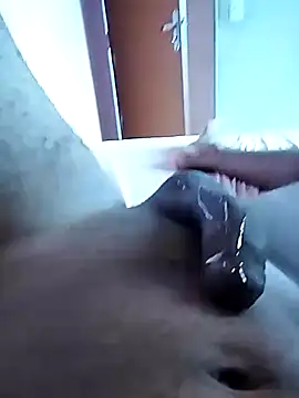 Snapshot of dandan_mm chatting on 12/20/25, 02:35 dandan mm online show from 12/20/25, 02:35