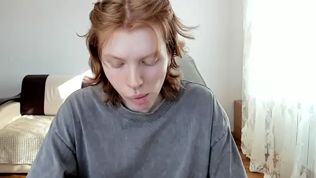 StellaDavis online show from 04/17/26, 12:08