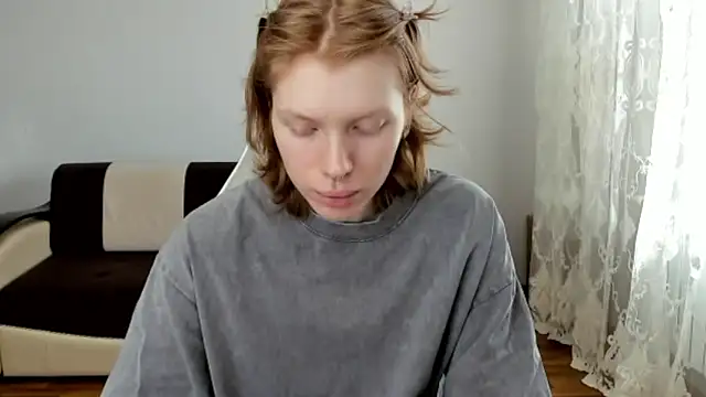 StellaDavis online show from 05/03/26, 11:05