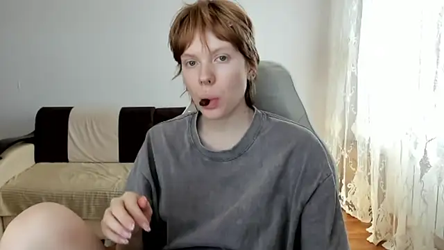 StellaDavis online show from 05/21/26, 11:06