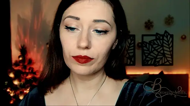 MissBeverlyMills online show from 12/19/24, 09:38