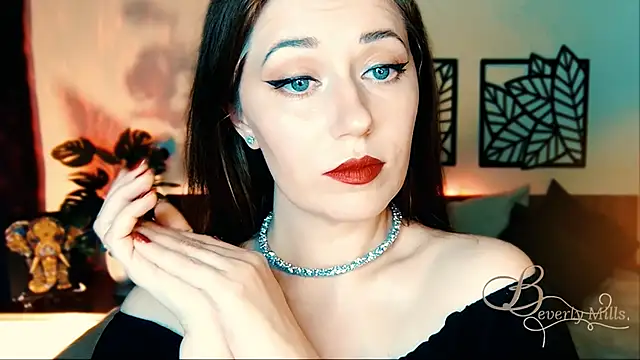 MissBeverlyMills online show from 03/22/25, 04:15