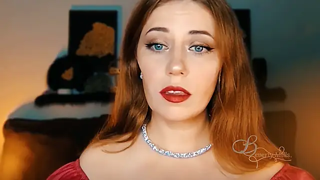 MissBeverlyMills online show from 09/30/25, 10:48