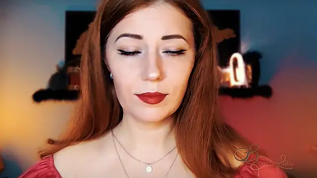 MissBeverlyMills online show from 11/20/25, 04:12