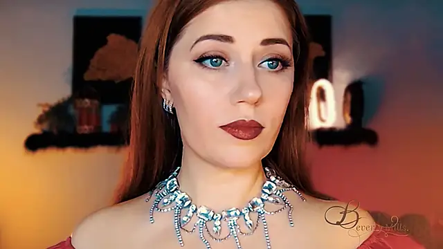 MissBeverlyMills online show from 11/27/25, 04:14