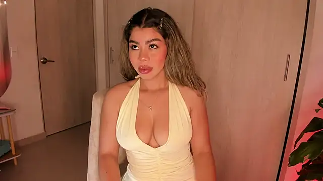 Melina Ferrer1 online show from 06/25/26, 01:48