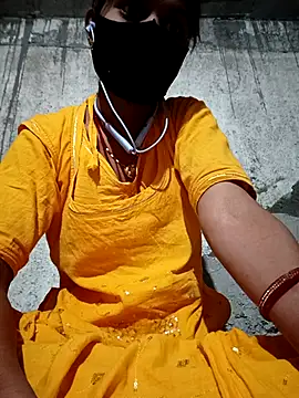 Snapshot of Anushka_Ji chatting on 03/06/25, 04:49 Anushka Ji online show from 03/06/25, 04:49