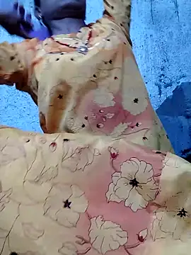 Snapshot of Anushka_Ji chatting on 09/22/25, 07:54 Anushka Ji online show from 09/22/25, 07:54