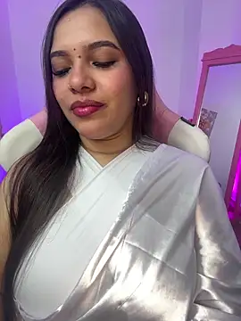 krishaa  online show from 05/02/26, 04:12