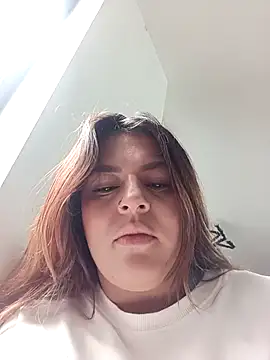 Snapshot of _poison_sweet chatting on 10/24/25, 04:36 poison sweet online show from 10/24/25, 04:36