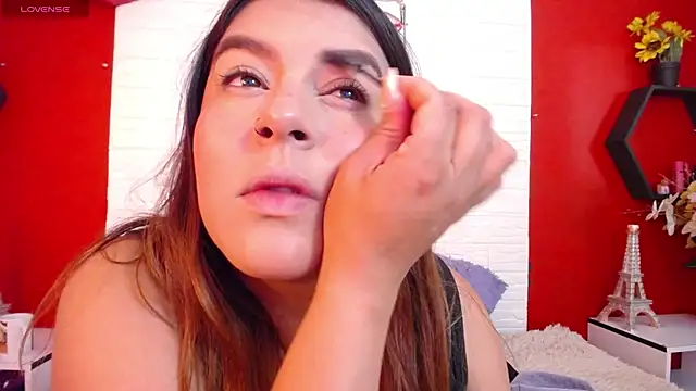 Snapshot of _poison_sweet chatting on 12/04/25, 07:00 poison sweet online show from 12/04/25, 07:00