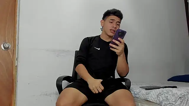 andrew rose  online show from 03/30/26, 05:25