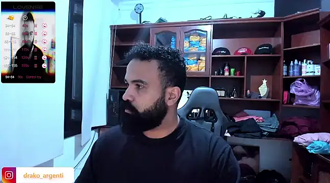 Snapshot of Drako_Argentii chatting on 12/26/24, 11:24 Drako Argentii online show from 12/26/24, 11:24