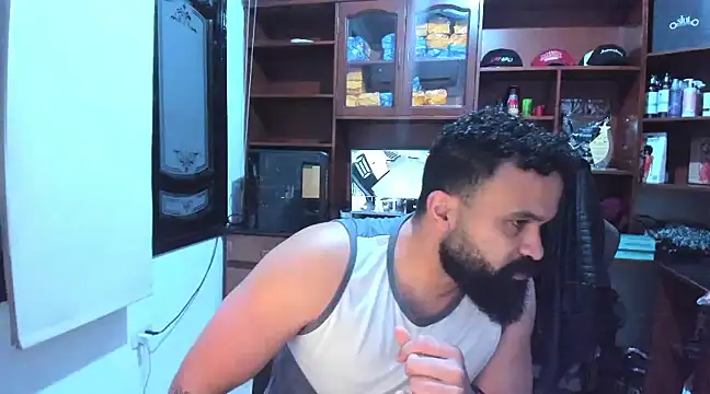 Snapshot of Drako_Argentii chatting on 01/22/25, 03:20 Drako Argentii online show from 01/22/25, 03:20