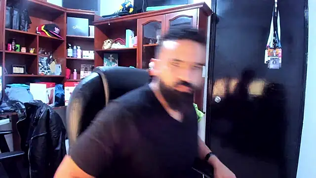 Snapshot of Drako_Argentii chatting on 03/07/25, 08:23 Drako Argentii online show from 03/07/25, 08:23