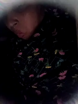 Snapshot of _sonal_sharma chatting on 11/18/25, 07:18 sonal sharma online show from 11/18/25, 07:18