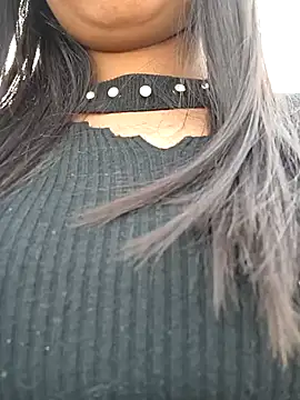 Snapshot of Sarita_7 chatting on 12/21/24, 09:44 Sarita 7 online show from 12/21/24, 09:44